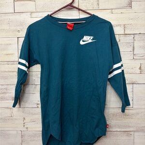 Nike Teal Shirt with White Logo and Stripes XS WOMENS‎ 3/4 sleeve